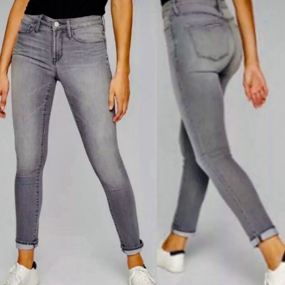 ATHLETA Sculptek Mid-Rise Light Gray 5-Pocket Skinny Stretch Jeans